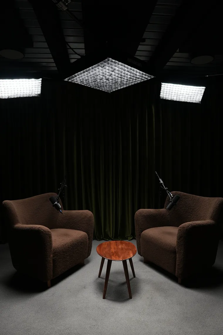 ARCAST studio room: The curtain room