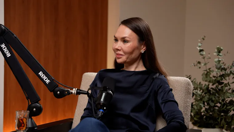 ARCAST studio room: The fireplace room