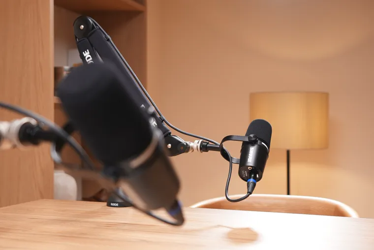 ARCAST studio room: The oak table room